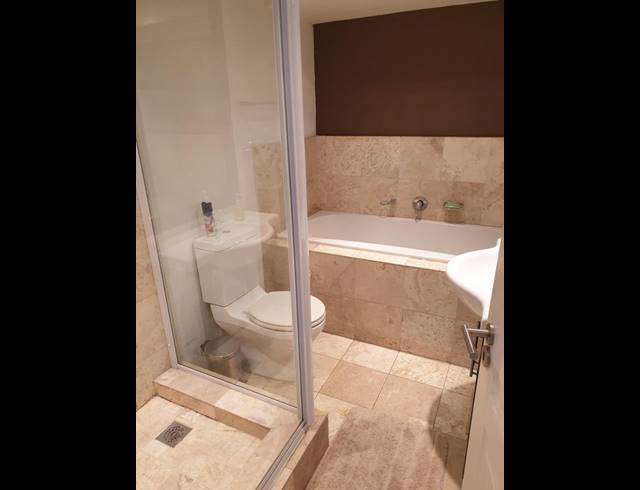 2 BEDROOM APARTMENT FOR SALE IN SEA POINT